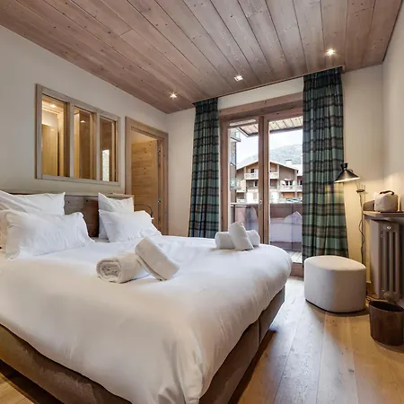 Bel 4 Pieces Avec Terrasse Et Parking, A 350m Du Centre De - Fr-1-567-40 * Val-d'Isere